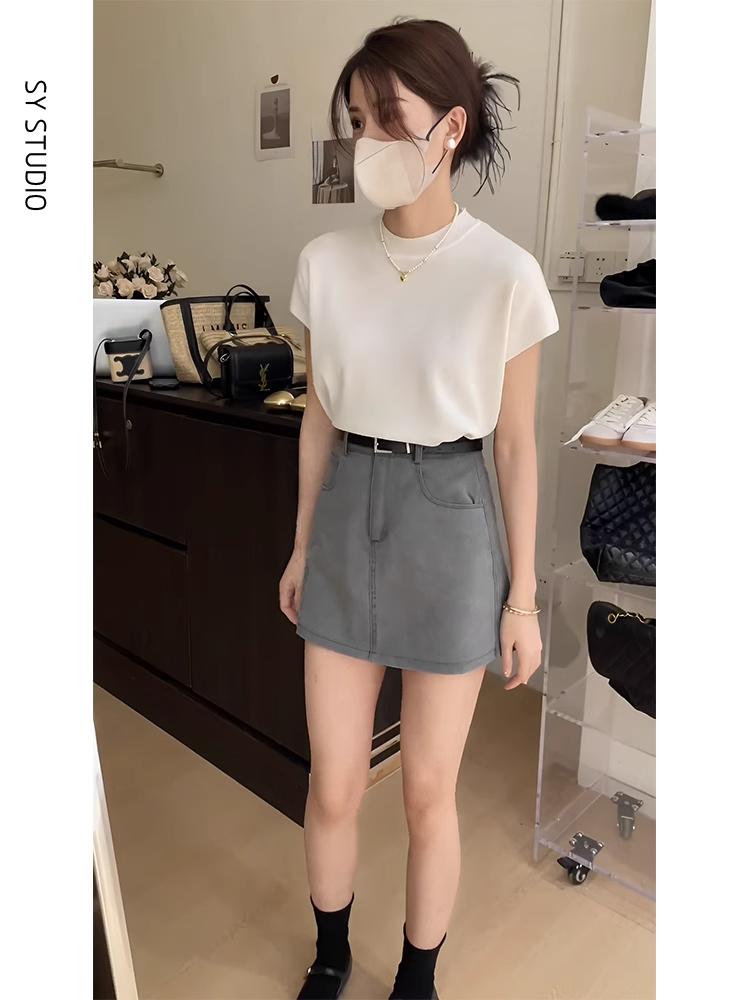 Women'S Fashion Petite - Slimming Knitted Top And High Waist