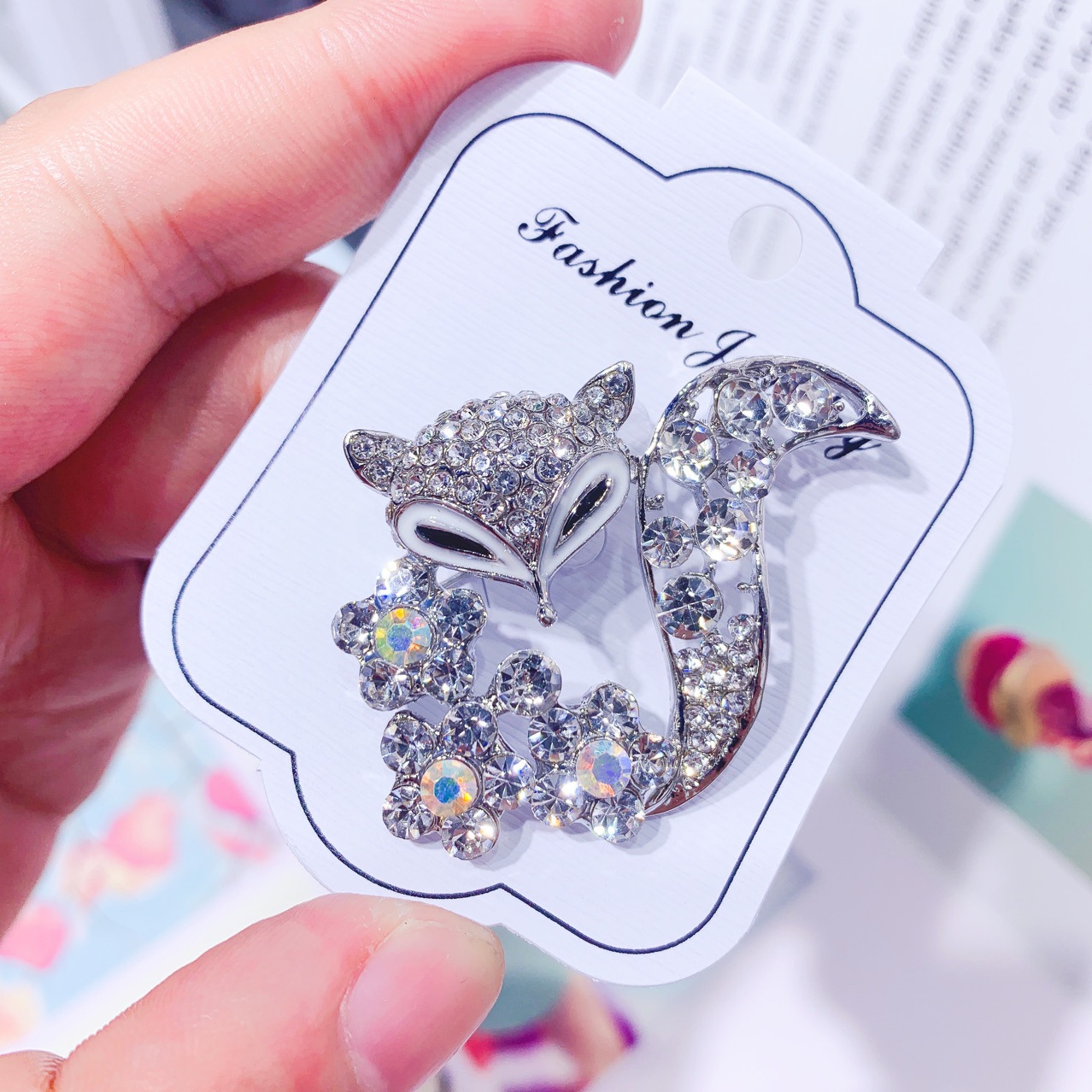 Ladies Brooch Women's Simple F - огляд і ціна Women'S Fashion Essentials