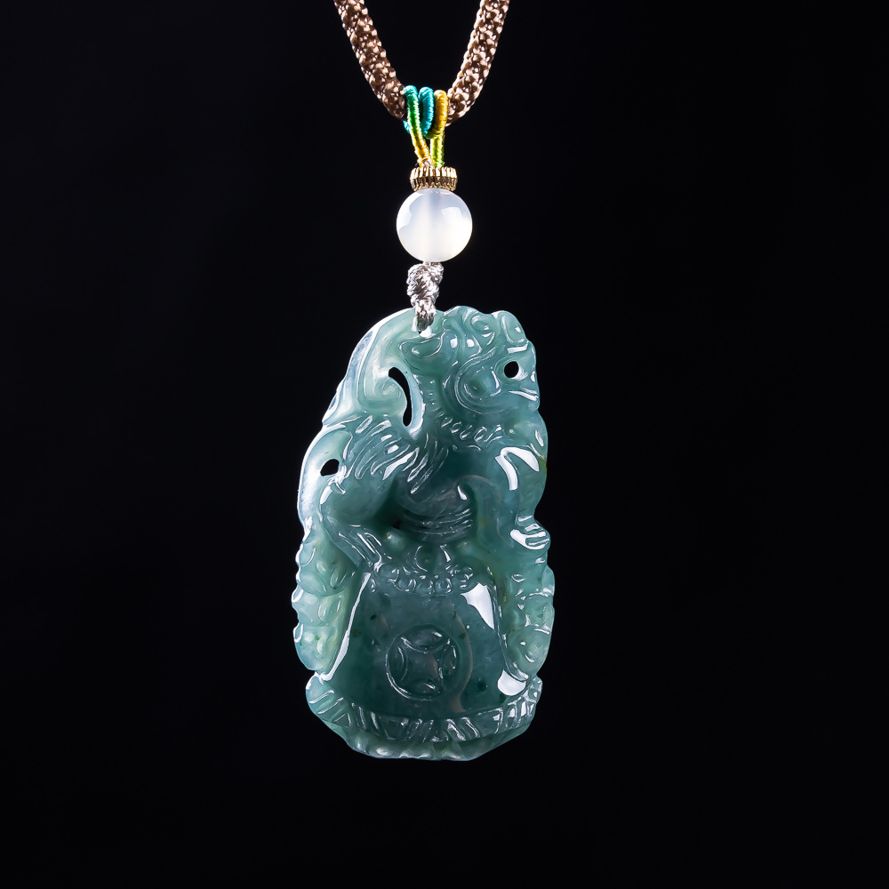 Burmese Jadeite Pixiu Pendant  - огляд і ціна Women'S Fashion