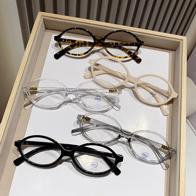 Hiking 4pcs Fashion Female Sma - огляд і ціна Women'S Fashion Glasses With Clear Lenses